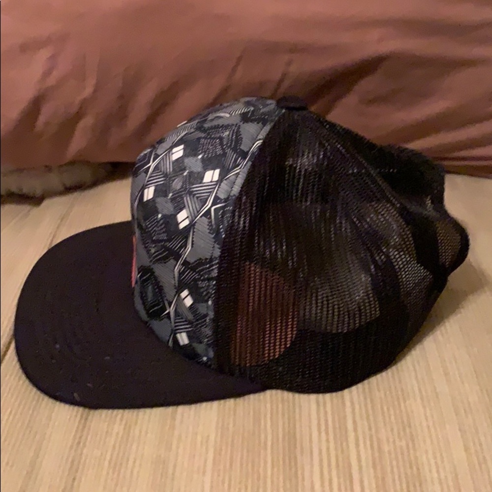 Women’s Hat